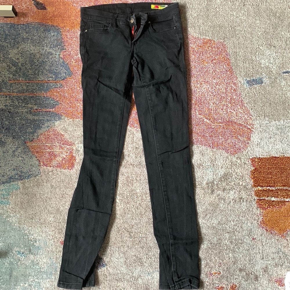 Blank NYC a studded black jeans size 25